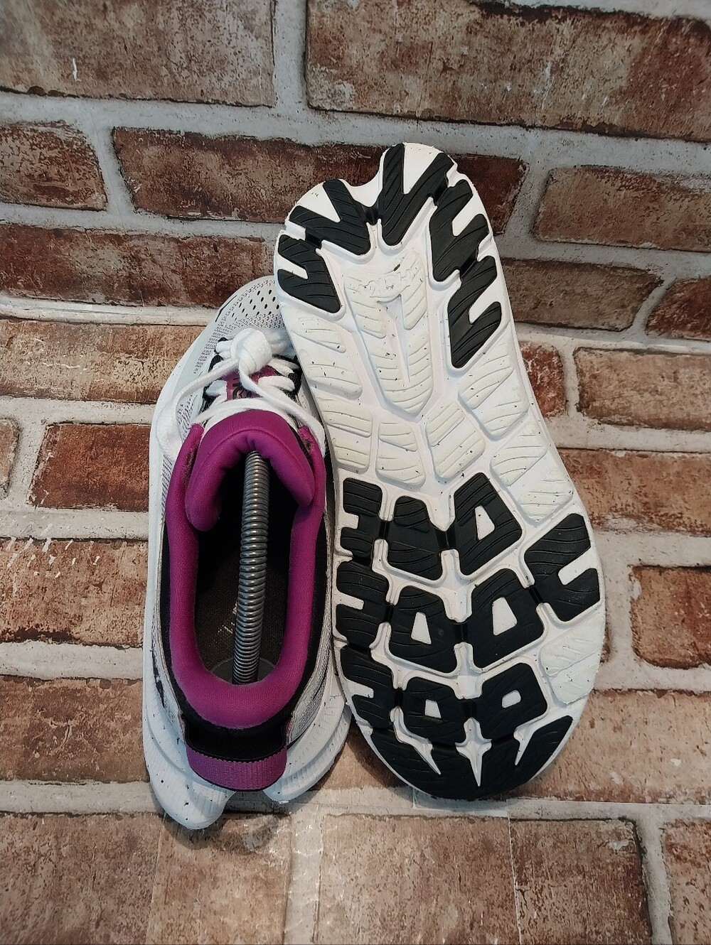 Pre-owned Hoka One One Kawana 2 - Picture 8 of 15